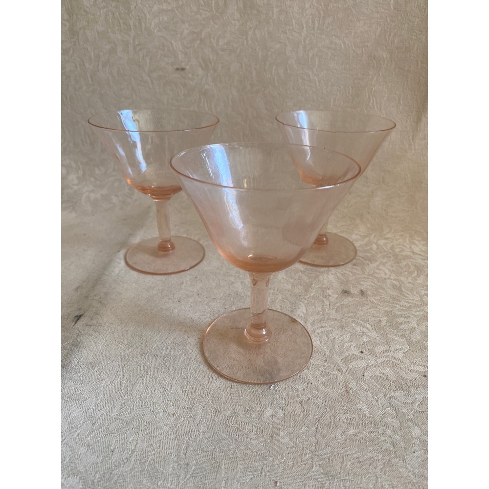 Vintage Pink Depression Glass Cocktail Martini Glasses Set of 4 Pink Good MCM